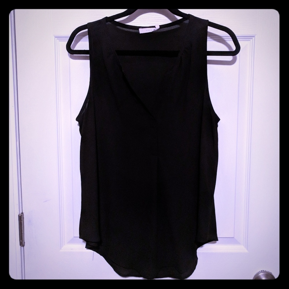 Lush Flowy V-Neck Tank